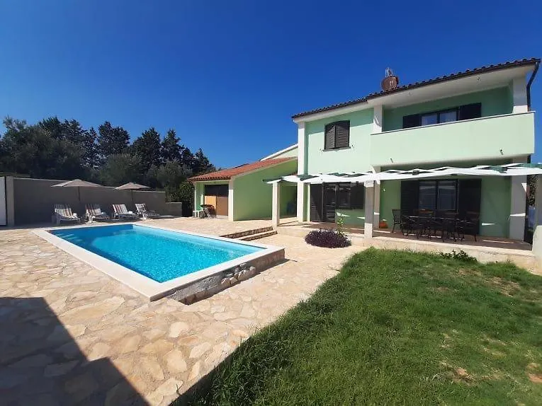 Holiday home Villa Lokvanj Liznjan Croatia