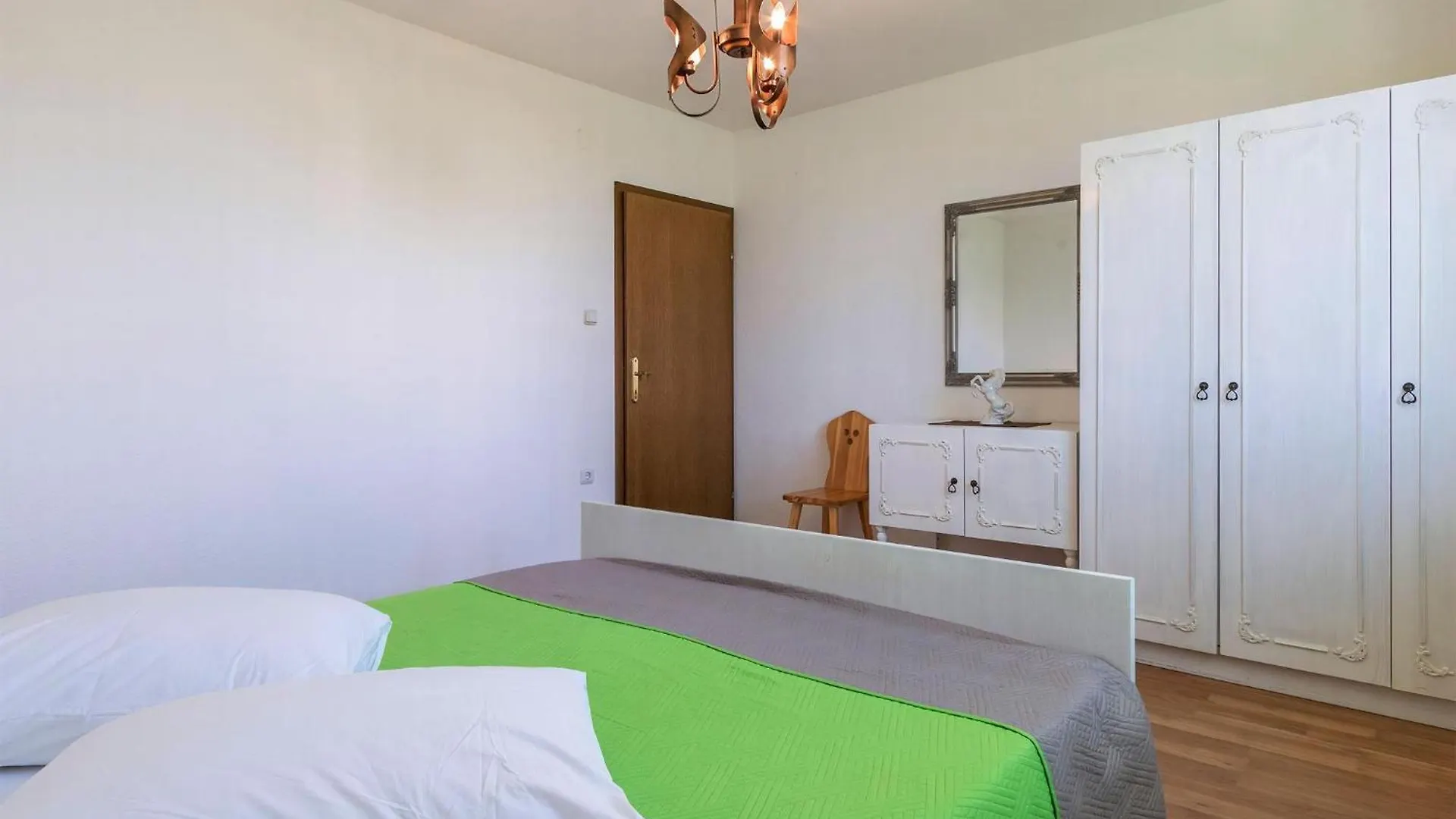 Holiday home Villa Lokvanj Liznjan